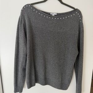 Chic Off-the-Shoulder Gray Sweater with studs  Details